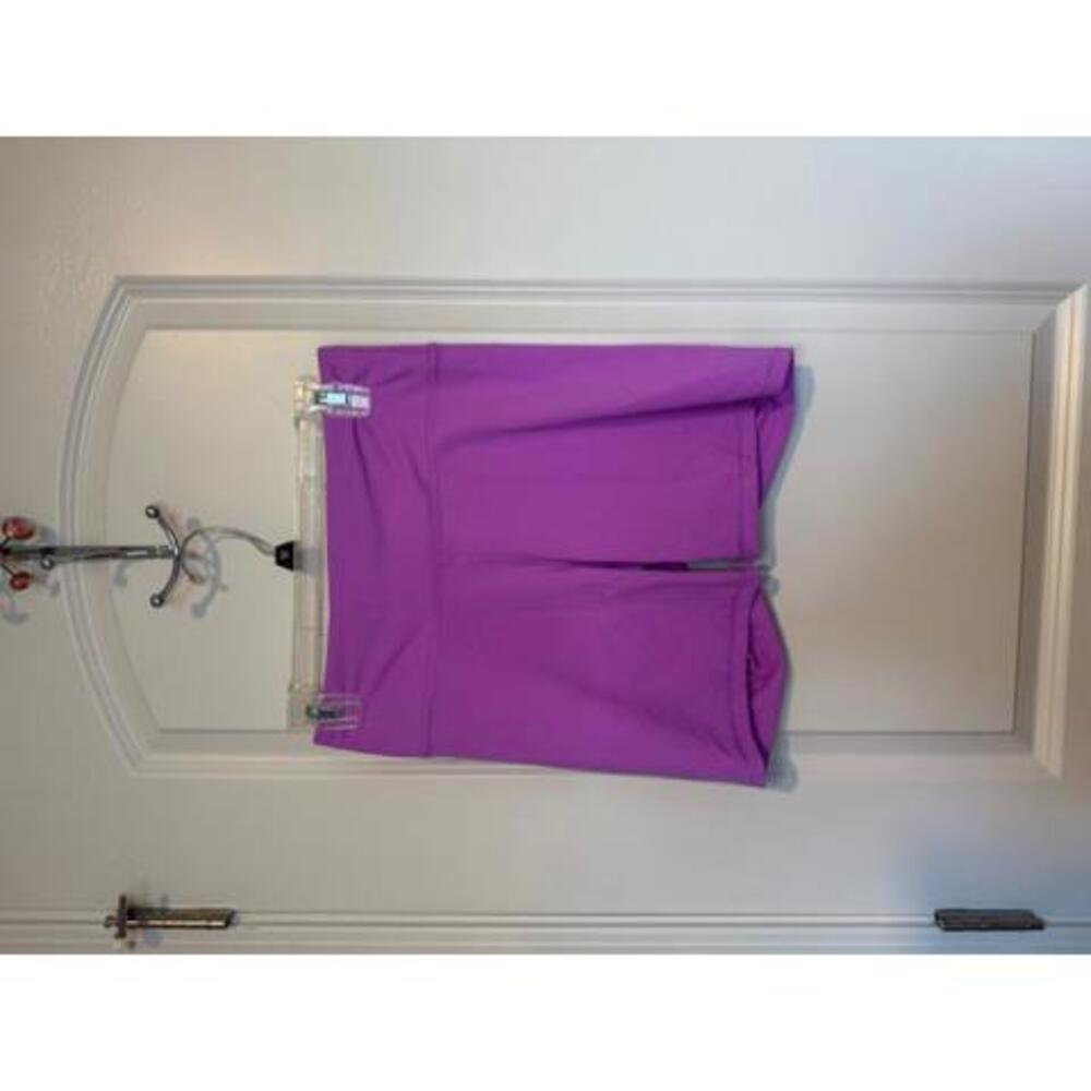 Old Navy Active Powersoft High Rise Bike Shorts Purple Go-Dry Size M